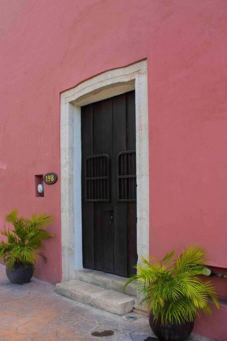 巴利亚多利德Casona Xtabay, En El Centro De Valladolid别墅 外观 照片